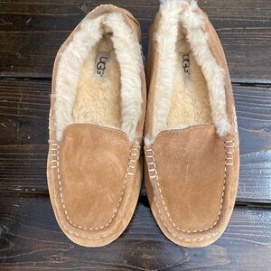 Ugg slippers
